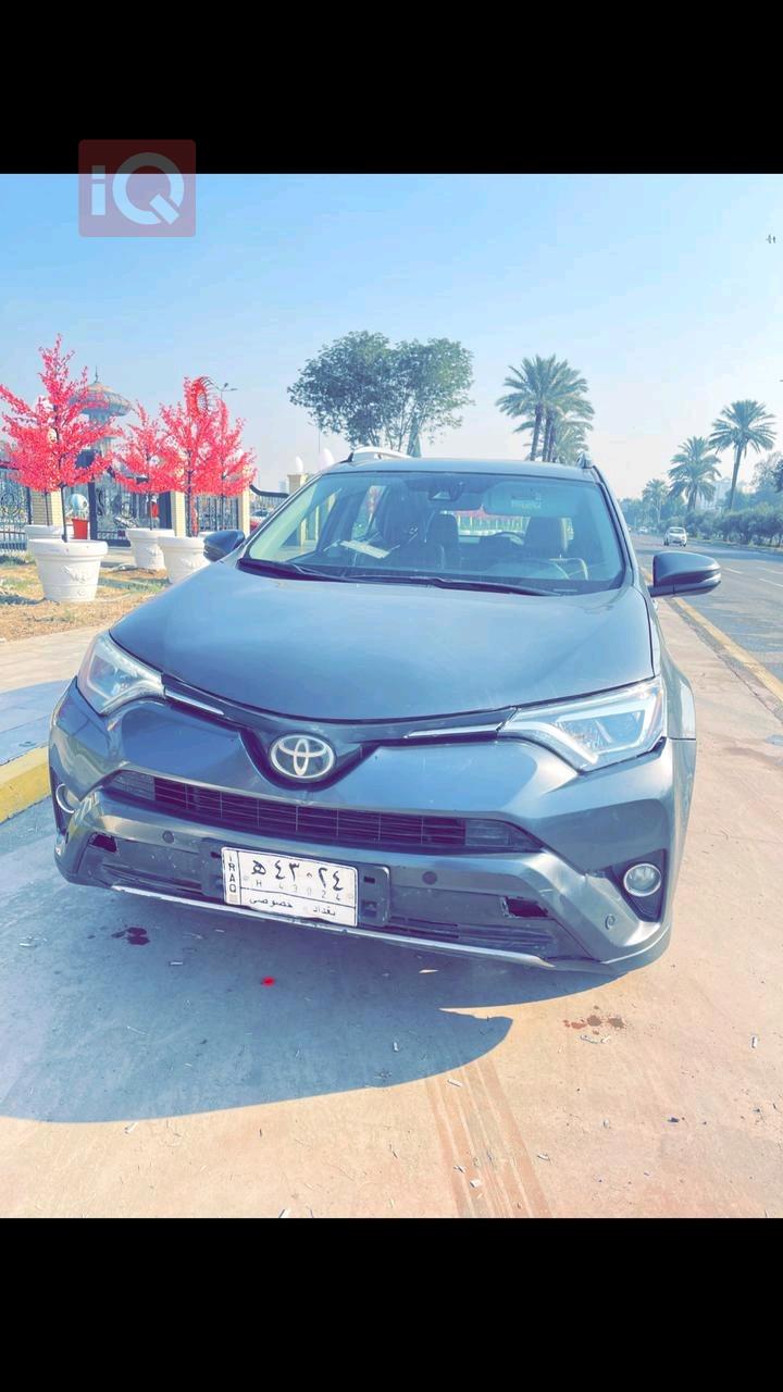 تويوتا راف 4